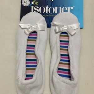 Women’s slippers from Isotoners